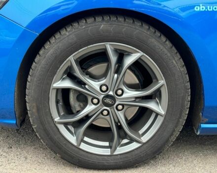 Синий Форд Фокус, объемом двигателя 1.5 л и пробегом 116 тыс. км за 15240 $, фото 11 на Automoto.ua