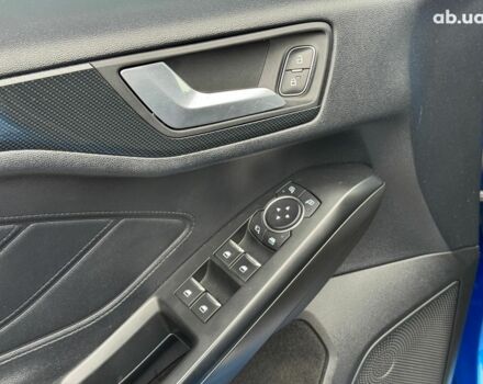 Синий Форд Фокус, объемом двигателя 1.5 л и пробегом 116 тыс. км за 15240 $, фото 13 на Automoto.ua