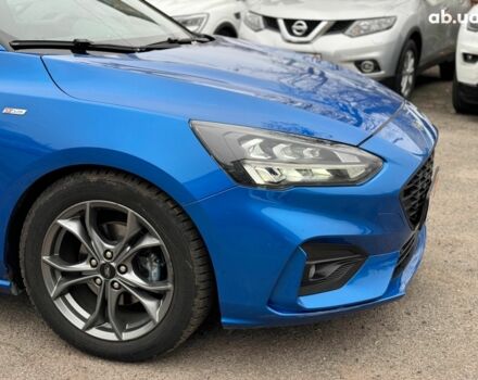 Синий Форд Фокус, объемом двигателя 1.5 л и пробегом 116 тыс. км за 15240 $, фото 3 на Automoto.ua