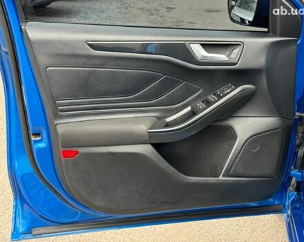 Синий Форд Фокус, объемом двигателя 1.5 л и пробегом 116 тыс. км за 15240 $, фото 12 на Automoto.ua