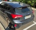 Синій Форд Фокус, об'ємом двигуна 1.5 л та пробігом 146 тис. км за 10000 $, фото 3 на Automoto.ua