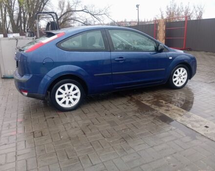 Синий Форд Фокус, объемом двигателя 1.6 л и пробегом 370 тыс. км за 4200 $, фото 4 на Automoto.ua