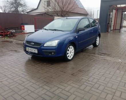 Синий Форд Фокус, объемом двигателя 1.6 л и пробегом 370 тыс. км за 4200 $, фото 1 на Automoto.ua