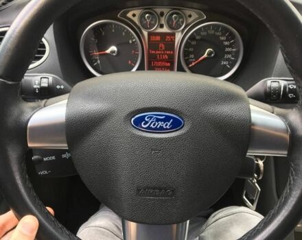 Синий Форд Фокус, объемом двигателя 1.6 л и пробегом 171 тыс. км за 6100 $, фото 7 на Automoto.ua