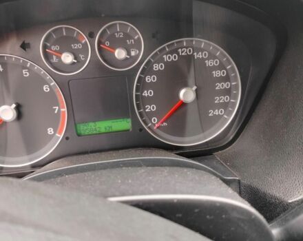 Синій Форд Фокус, об'ємом двигуна 1.8 л та пробігом 196 тис. км за 4450 $, фото 3 на Automoto.ua