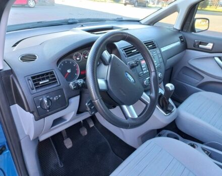 Синий Форд Фокус, объемом двигателя 1.6 л и пробегом 216 тыс. км за 5750 $, фото 4 на Automoto.ua