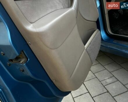 Синій Форд Фокус, об'ємом двигуна 1.6 л та пробігом 288 тис. км за 2550 $, фото 14 на Automoto.ua