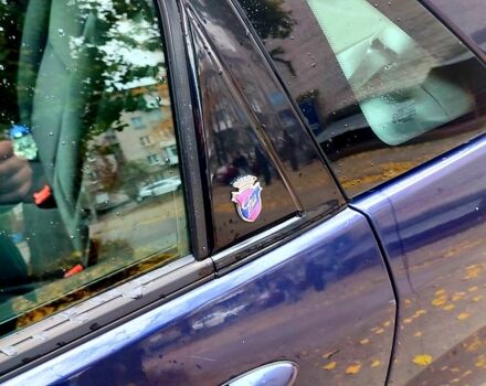 Синий Форд Фокус, объемом двигателя 1.8 л и пробегом 220 тыс. км за 3600 $, фото 7 на Automoto.ua