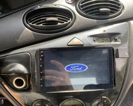 Синій Форд Фокус, об'ємом двигуна 1.8 л та пробігом 345 тис. км за 3000 $, фото 5 на Automoto.ua