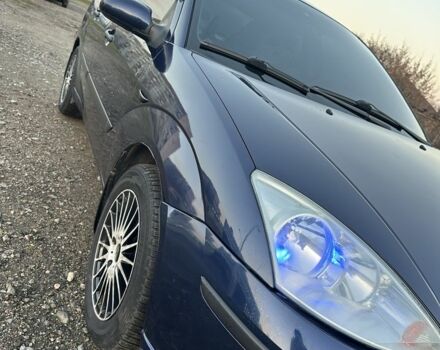 Синій Форд Фокус, об'ємом двигуна 1.6 л та пробігом 304 тис. км за 3000 $, фото 1 на Automoto.ua