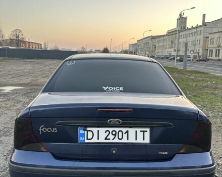 Синій Форд Фокус, об'ємом двигуна 1.6 л та пробігом 304 тис. км за 3000 $, фото 4 на Automoto.ua