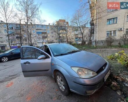 Синий Форд Фокус, объемом двигателя 1.6 л и пробегом 300 тыс. км за 3300 $, фото 7 на Automoto.ua