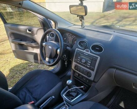 Синий Форд Фокус, объемом двигателя 1.6 л и пробегом 243 тыс. км за 4000 $, фото 20 на Automoto.ua