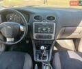Синій Форд Фокус, об'ємом двигуна 1.6 л та пробігом 247 тис. км за 4000 $, фото 12 на Automoto.ua