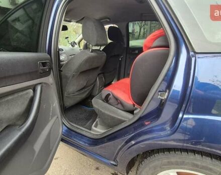 Синій Форд Фокус, об'ємом двигуна 1.6 л та пробігом 197 тис. км за 4800 $, фото 9 на Automoto.ua