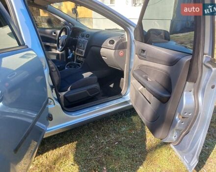 Синий Форд Фокус, объемом двигателя 1.6 л и пробегом 243 тыс. км за 4000 $, фото 14 на Automoto.ua