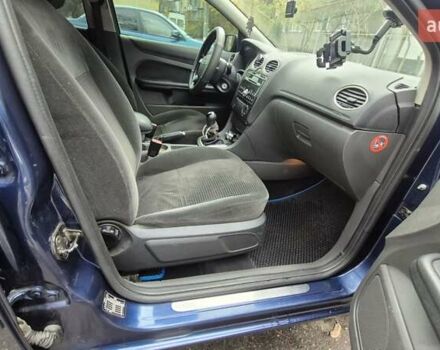 Синій Форд Фокус, об'ємом двигуна 1.6 л та пробігом 197 тис. км за 4800 $, фото 11 на Automoto.ua