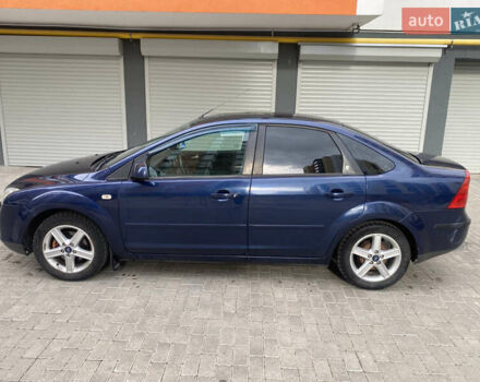 Синій Форд Фокус, об'ємом двигуна 1.6 л та пробігом 212 тис. км за 4300 $, фото 1 на Automoto.ua