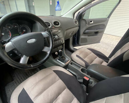 Синій Форд Фокус, об'ємом двигуна 1.6 л та пробігом 212 тис. км за 4300 $, фото 13 на Automoto.ua