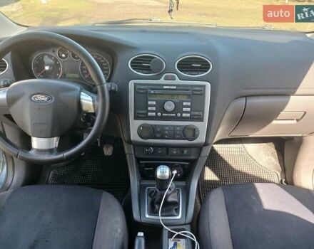 Синий Форд Фокус, объемом двигателя 1.6 л и пробегом 243 тыс. км за 4000 $, фото 12 на Automoto.ua
