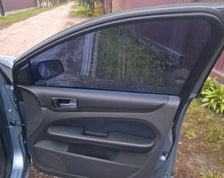 Синий Форд Фокус, объемом двигателя 2 л и пробегом 300 тыс. км за 4000 $, фото 2 на Automoto.ua