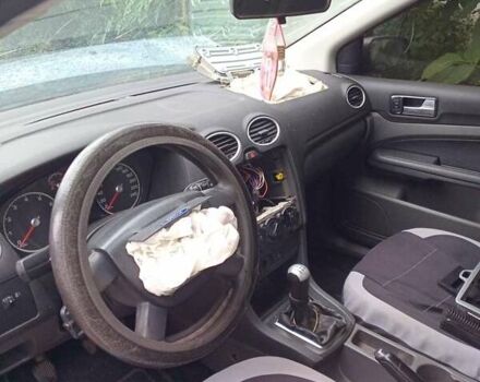 Синій Форд Фокус, об'ємом двигуна 1.6 л та пробігом 320 тис. км за 1500 $, фото 1 на Automoto.ua