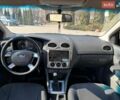 Синий Форд Фокус, объемом двигателя 1.6 л и пробегом 380 тыс. км за 4299 $, фото 12 на Automoto.ua