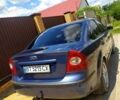 Синій Форд Фокус, об'ємом двигуна 2 л та пробігом 400 тис. км за 3950 $, фото 2 на Automoto.ua
