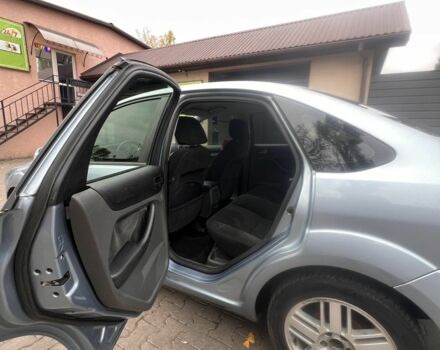 Синий Форд Фокус, объемом двигателя 1.6 л и пробегом 347 тыс. км за 4600 $, фото 8 на Automoto.ua