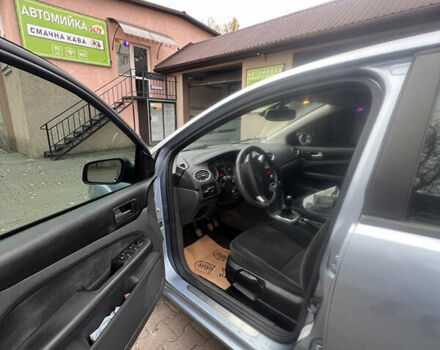 Синий Форд Фокус, объемом двигателя 1.6 л и пробегом 347 тыс. км за 4600 $, фото 8 на Automoto.ua