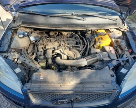 Синий Форд Фокус, объемом двигателя 1.6 л и пробегом 225 тыс. км за 3000 $, фото 2 на Automoto.ua