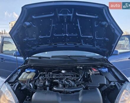 Синій Форд Фокус, об'ємом двигуна 1.6 л та пробігом 237 тис. км за 4999 $, фото 66 на Automoto.ua