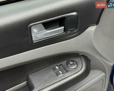 Синий Форд Фокус, объемом двигателя 1.6 л и пробегом 316 тыс. км за 4499 $, фото 32 на Automoto.ua