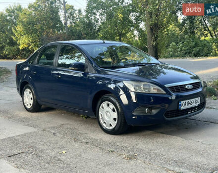 Синий Форд Фокус, объемом двигателя 1.6 л и пробегом 217 тыс. км за 4300 $, фото 5 на Automoto.ua