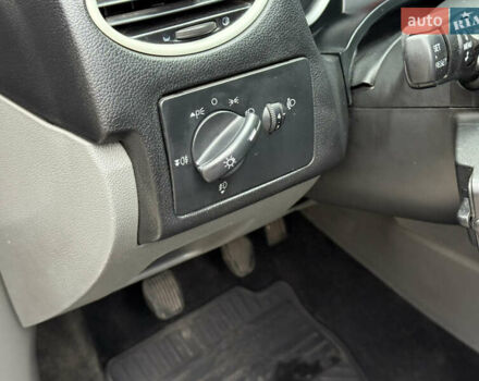 Синий Форд Фокус, объемом двигателя 1.6 л и пробегом 316 тыс. км за 4499 $, фото 36 на Automoto.ua