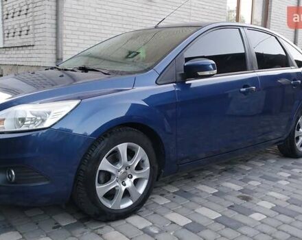 Синій Форд Фокус, об'ємом двигуна 1.6 л та пробігом 198 тис. км за 6000 $, фото 5 на Automoto.ua