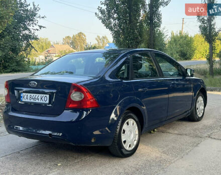 Синий Форд Фокус, объемом двигателя 1.6 л и пробегом 217 тыс. км за 4300 $, фото 9 на Automoto.ua