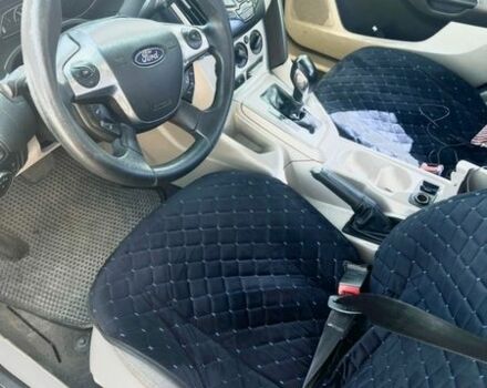 Синій Форд Фокус, об'ємом двигуна 2 л та пробігом 270 тис. км за 6200 $, фото 4 на Automoto.ua