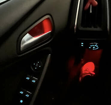 Синий Форд Фокус, объемом двигателя 2 л и пробегом 290 тыс. км за 8200 $, фото 20 на Automoto.ua