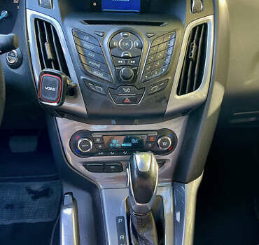 Синий Форд Фокус, объемом двигателя 2 л и пробегом 290 тыс. км за 8200 $, фото 10 на Automoto.ua