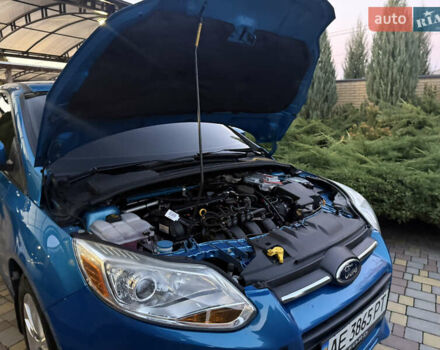 Синий Форд Фокус, объемом двигателя 2 л и пробегом 147 тыс. км за 7600 $, фото 5 на Automoto.ua