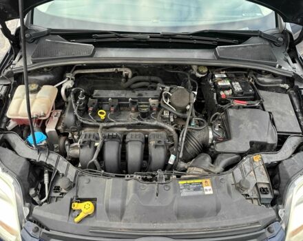 Синій Форд Фокус, об'ємом двигуна 2 л та пробігом 198 тис. км за 6500 $, фото 7 на Automoto.ua