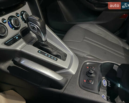 Синий Форд Фокус, объемом двигателя 2 л и пробегом 147 тыс. км за 7600 $, фото 10 на Automoto.ua