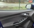 Синій Форд Фокус, об'ємом двигуна 1 л та пробігом 176 тис. км за 7300 $, фото 27 на Automoto.ua