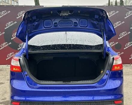 Синий Форд Фокус, объемом двигателя 2 л и пробегом 194 тыс. км за 7999 $, фото 10 на Automoto.ua