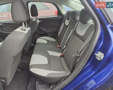 Синій Форд Фокус, об'ємом двигуна 1 л та пробігом 176 тис. км за 7300 $, фото 20 на Automoto.ua