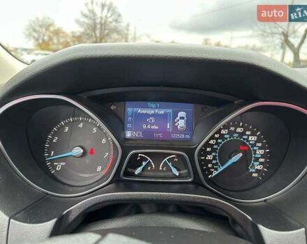 Синій Форд Фокус, об'ємом двигуна 2 л та пробігом 198 тис. км за 6500 $, фото 4 на Automoto.ua
