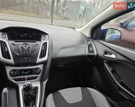 Синій Форд Фокус, об'ємом двигуна 1 л та пробігом 176 тис. км за 7300 $, фото 18 на Automoto.ua