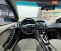 Синій Форд Фокус, об'ємом двигуна 2 л та пробігом 137 тис. км за 7500 $, фото 9 на Automoto.ua