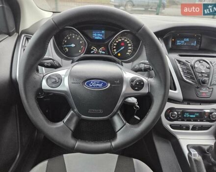Синій Форд Фокус, об'ємом двигуна 1 л та пробігом 176 тис. км за 7300 $, фото 19 на Automoto.ua